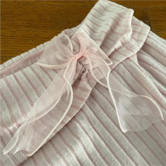 Pink Ribbed Off the Shoulder Ribbon Top - Picture 3 of 5